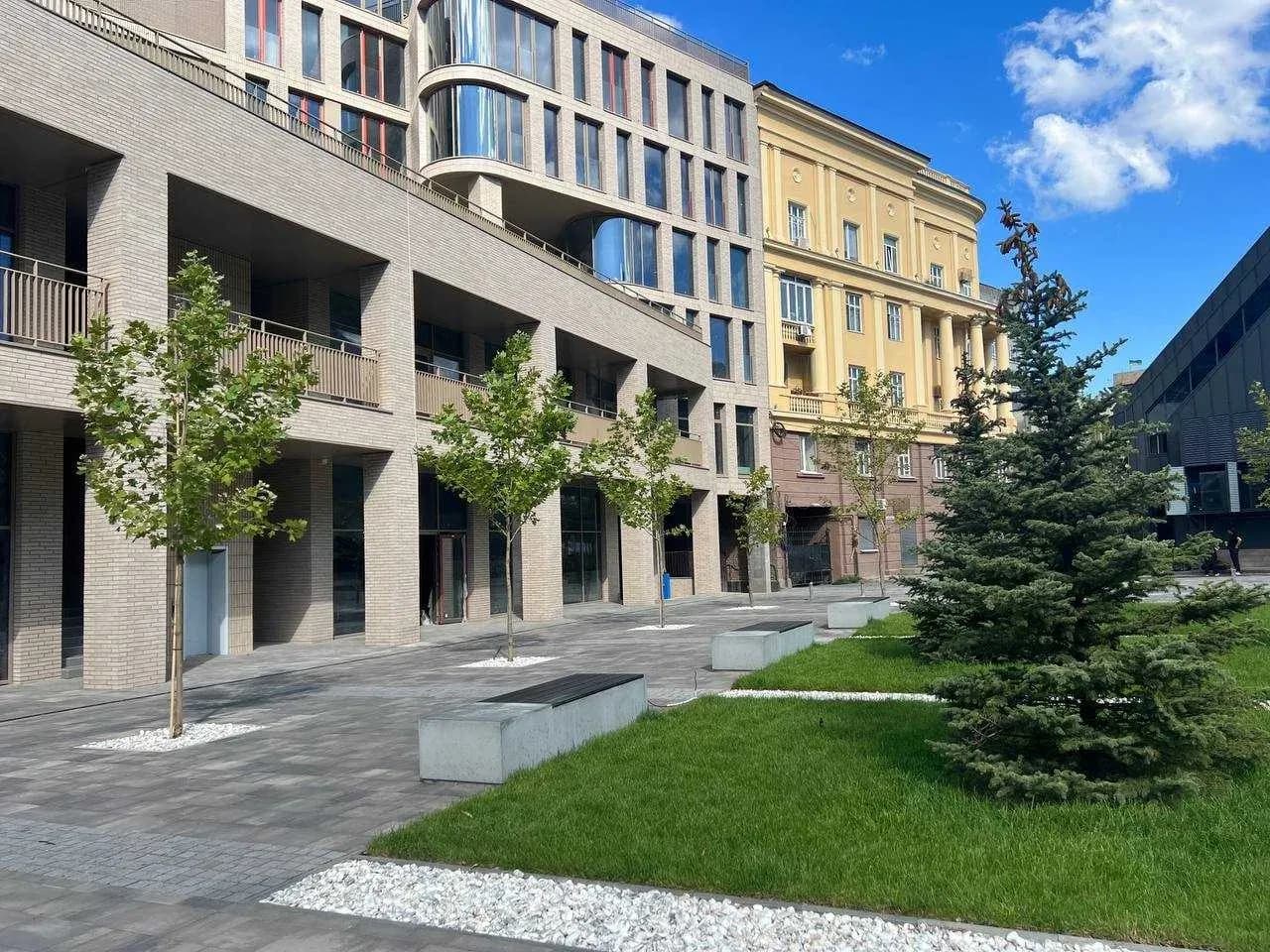 Приміщення у ЖК Моцарт: фасадне, панорамні вікна, генератор - фото 2