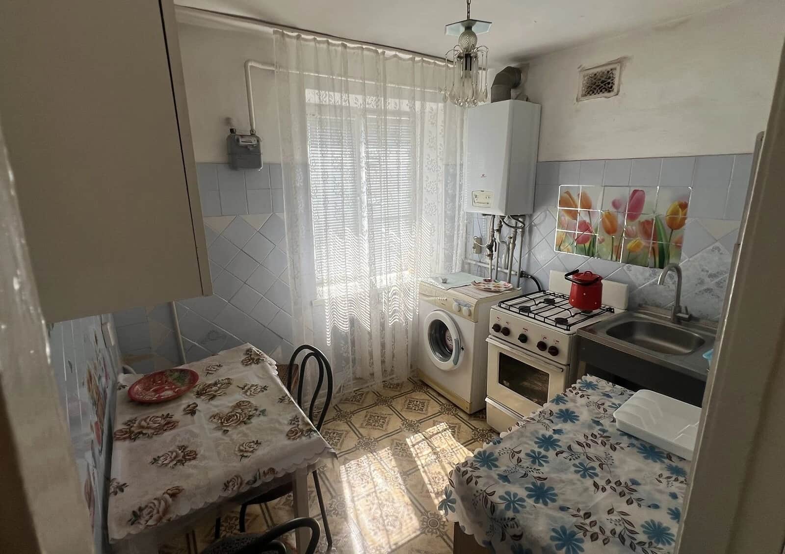 2-кімнатна квартира, Павлоград: косметичний ремонт, укриття в будинку - фото 1