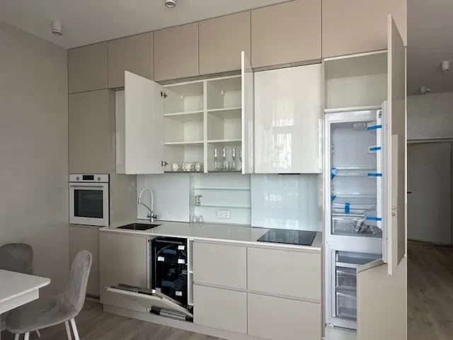 1-кімнатна квартира у ЖК UNIT.Home: дизайнерський ремонт, резервне живлення - фото 2