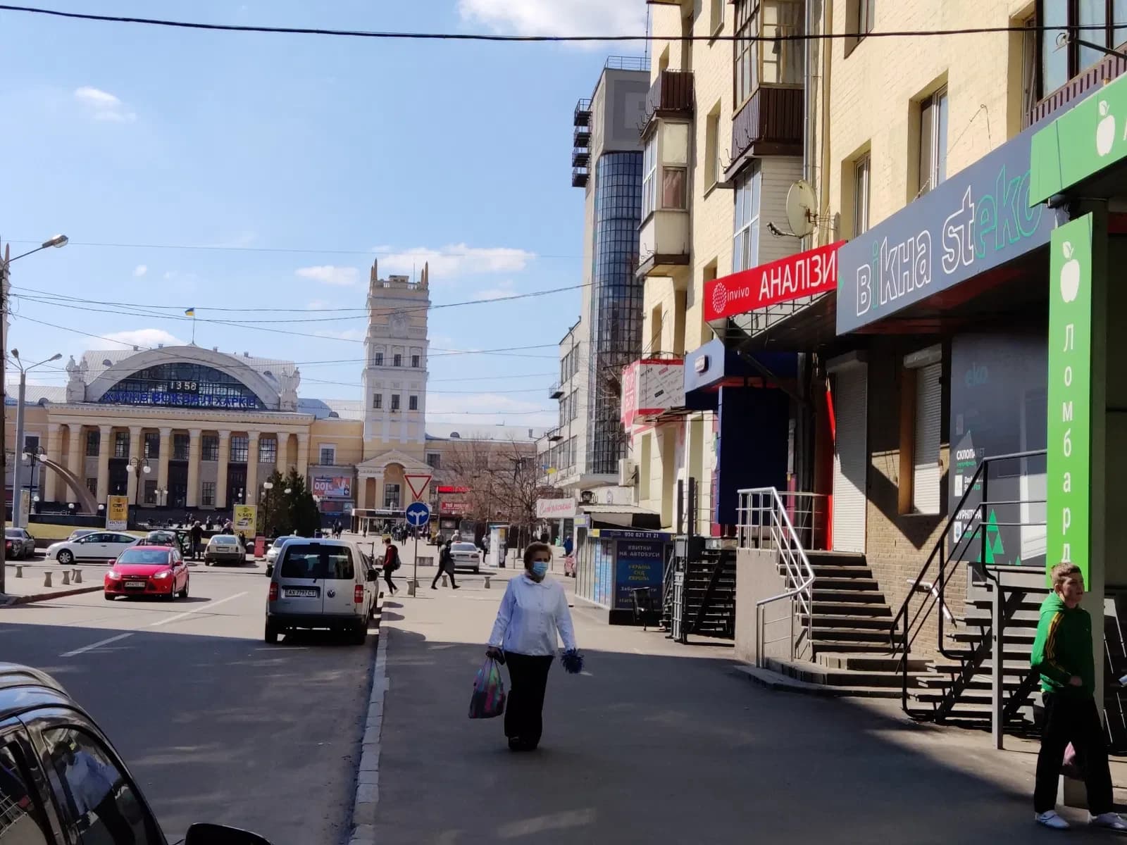Магазин, Холодногірський: фасадне, червона лінія, окремий вхід - фото 1