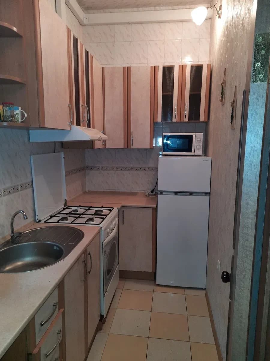3-кімнатна квартира, Приморський: балкон 20 м², власний вхід - фото 2
