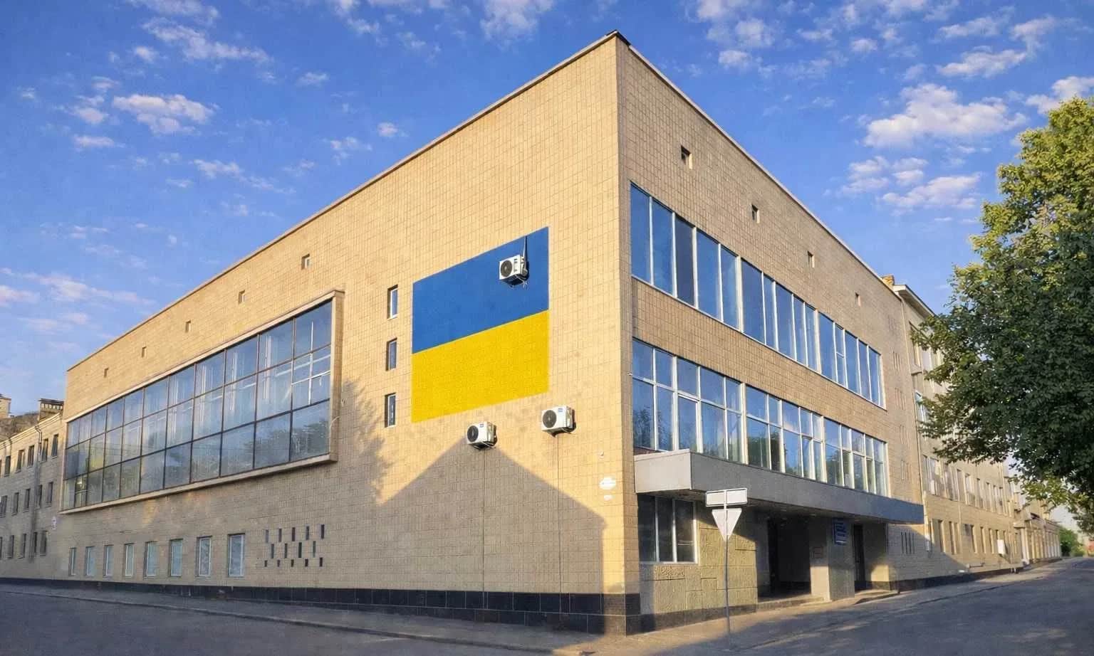 Комерційний комплекс, Подільський: діючі резиденти, 4 поверхи - фото 1