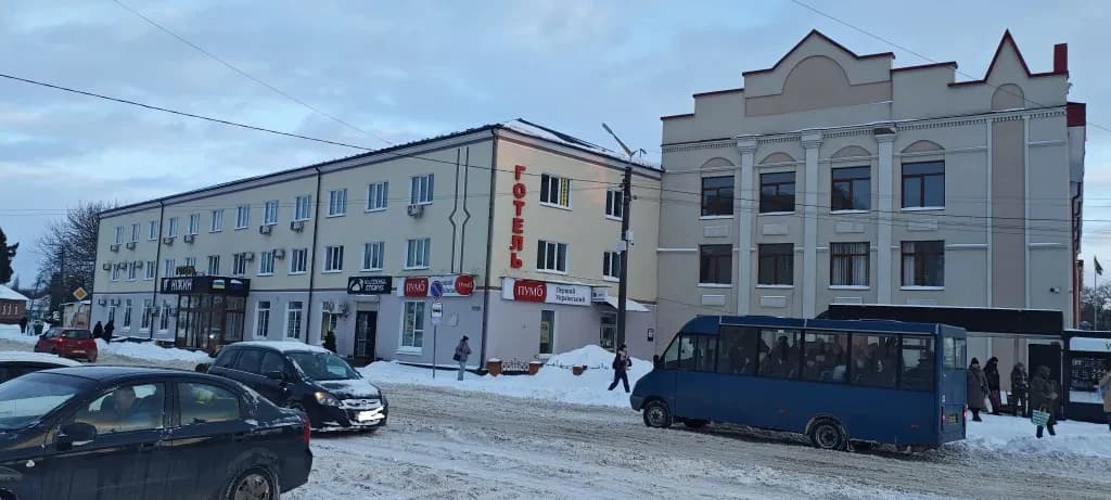Приміщення, Ніжин: кімнати готелю, під бізнес, вид на площу - фото 2