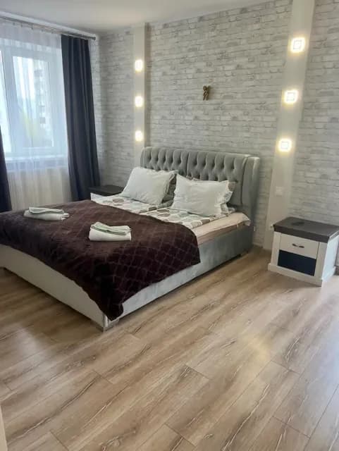 3-кімнатна квартира, Івано-Франківськ: біля ТЦ Арсен, тепло без світла - фото 1