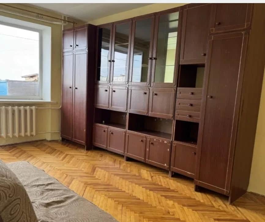 1-кімнатна квартира, Рівне: лоджія 6 м², торг - фото 1