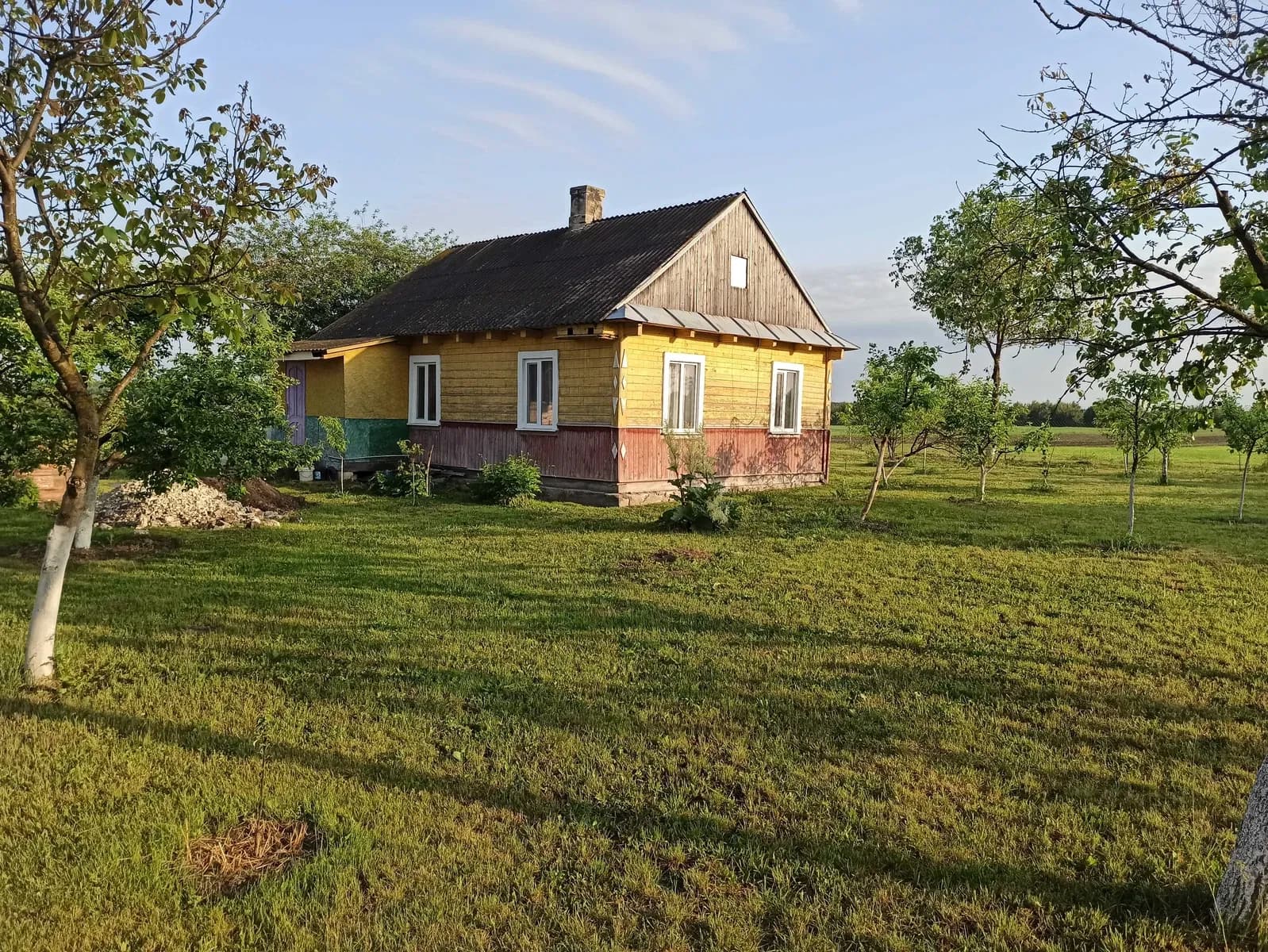 Будинок, Мировичі: автономне господарство, ліс і річка за 500 м - фото 1
