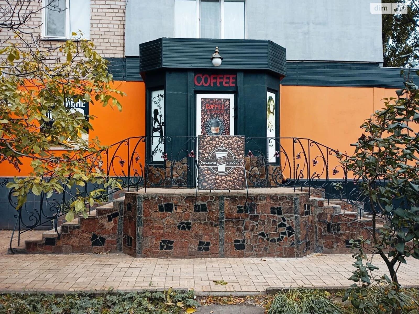 Приміщення, Саксаганський: фасадне, пандус, охорона території - фото 1