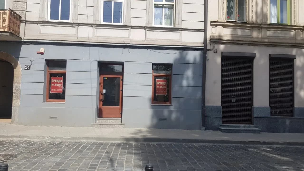 Приміщення, Галицький: фасадне, навпроти Палацу Потоцьких - фото 1