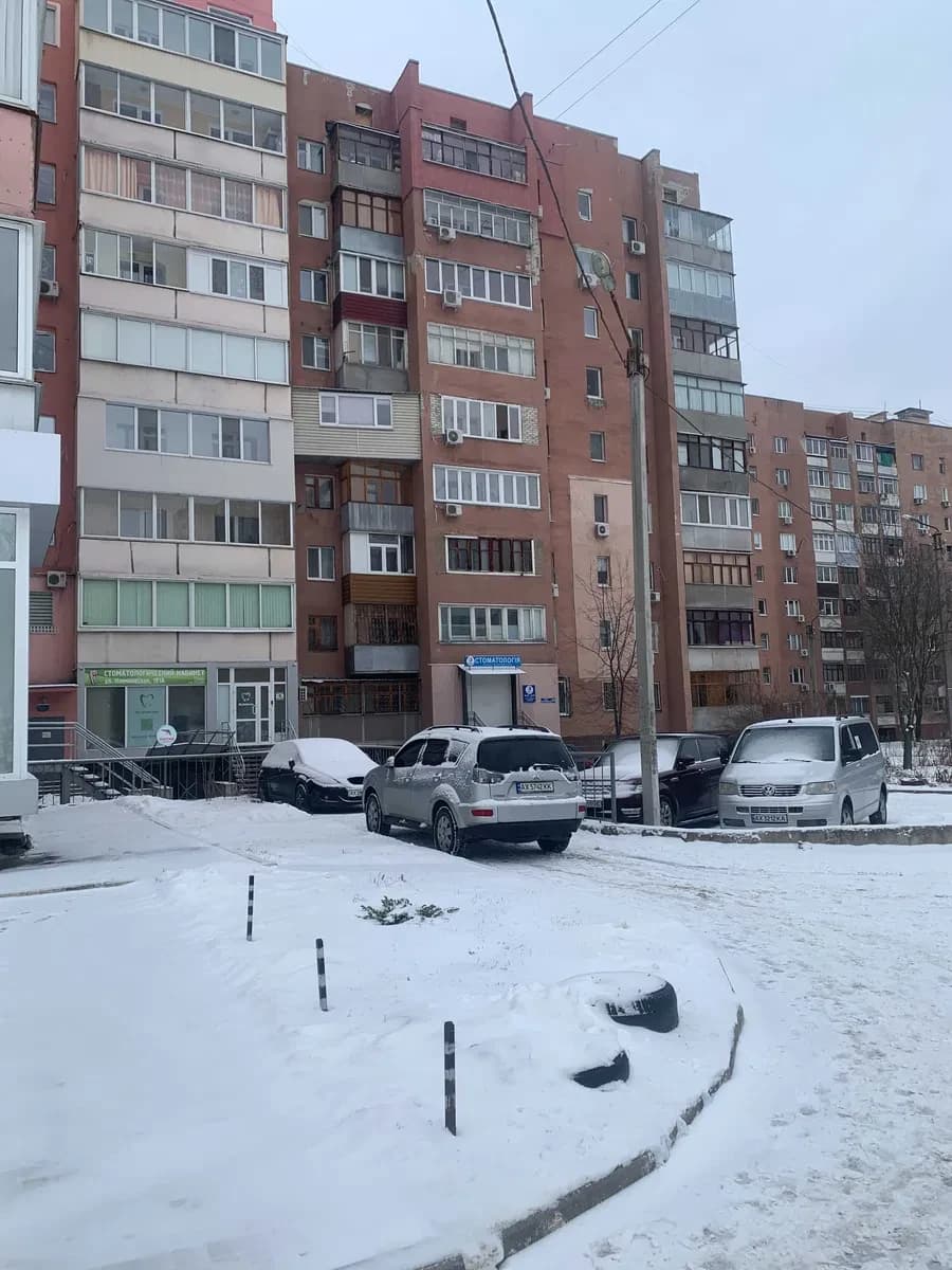 Приміщення, Шевченківський: два входи, три мокрі точки - фото 4