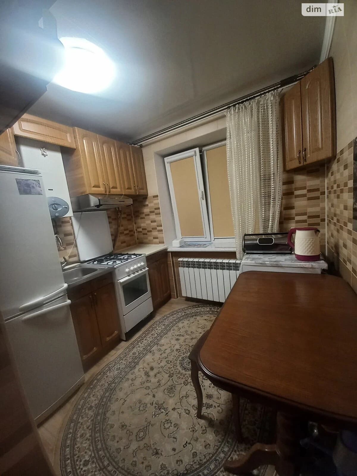 2-кімнатна квартира, Мототрек: цегляні стіни, ламінат - фото 1
