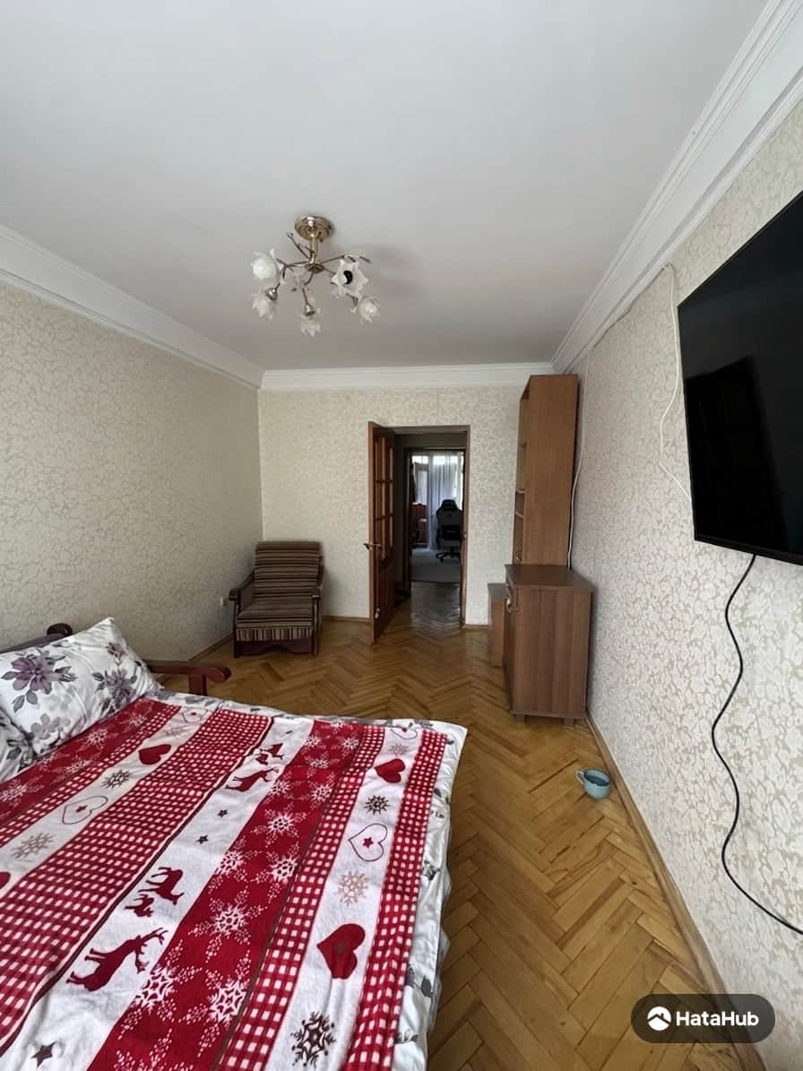 Власник ,Продаж 2-х кімнатна Вишневе в центрі - фото 1