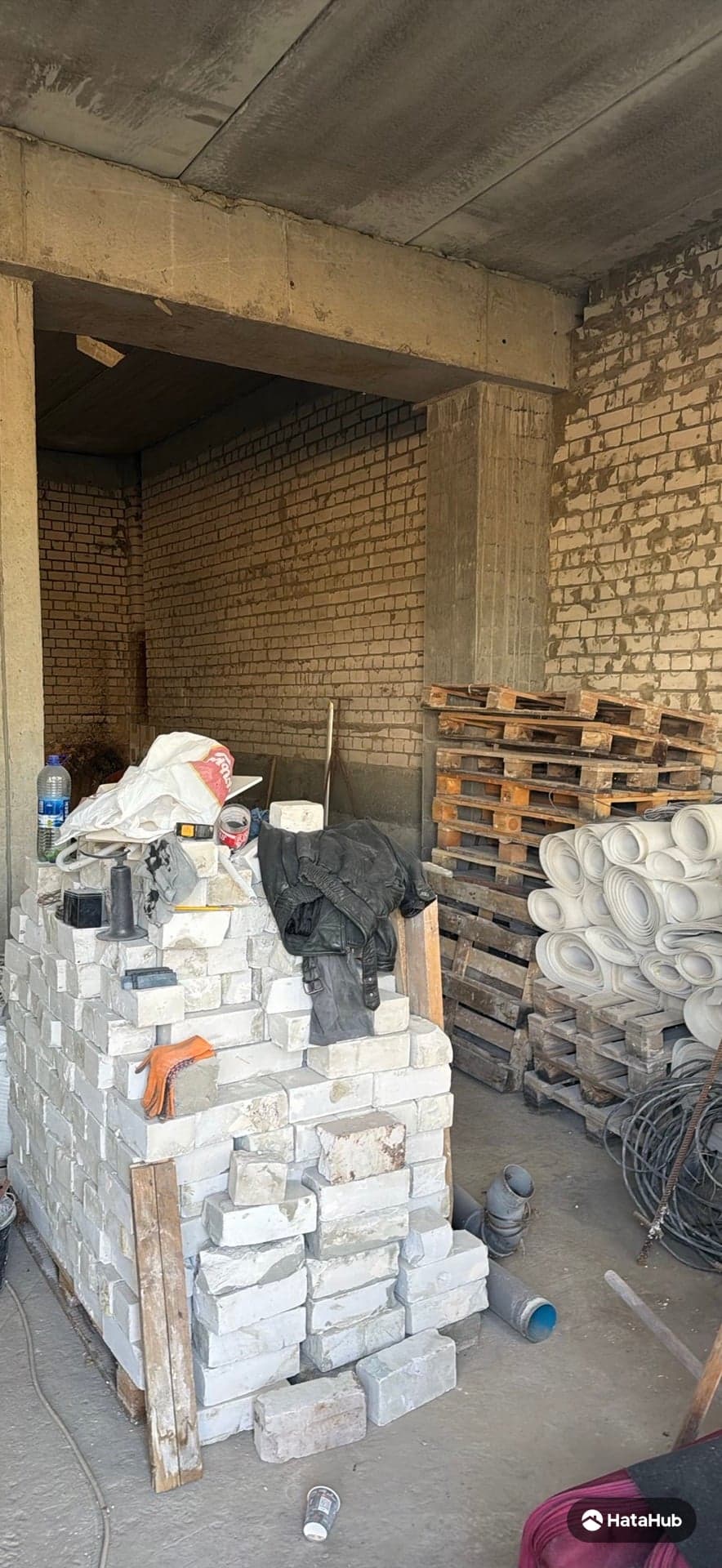 Продам коммерческое помещение первый этаж 12 этажного дома - фото 2